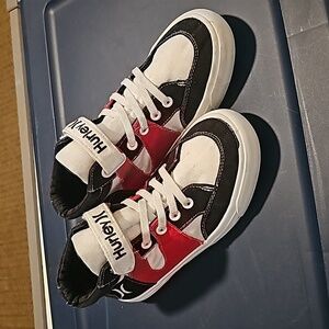 Hurley Skate Shoes sz 3 Youth